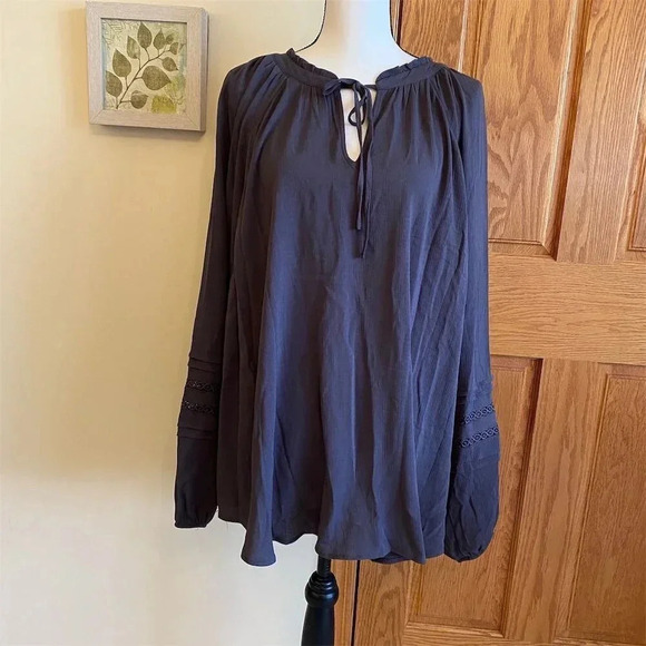 Torrid Women's Grey Peasant Blouse Long Sleeve Size 3 - Picture 1 of 7
